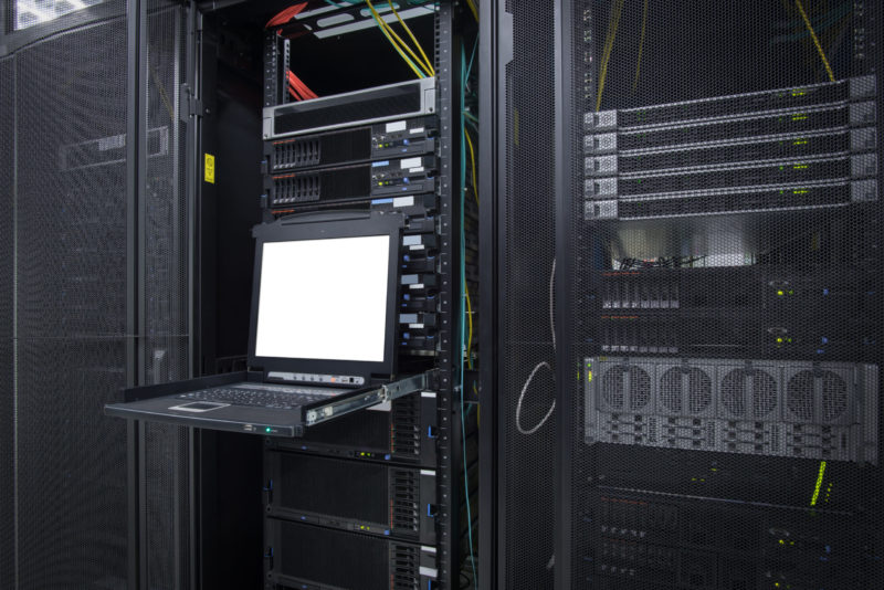 xlhost dedicated server